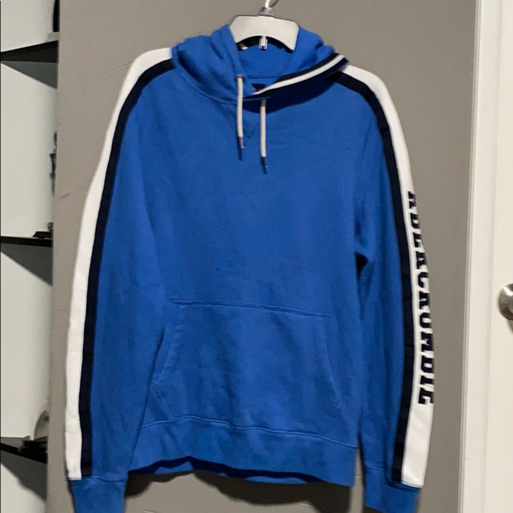 Men’s Abercrombie & Fitch hoodie size Large